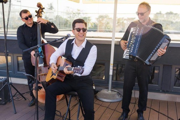 ansambl-davora-jovanovica-ansambl-za-proslave-za-svadbe-bend-za-svadbe-za-vencanja-srbija-beograd-novi-sad-10